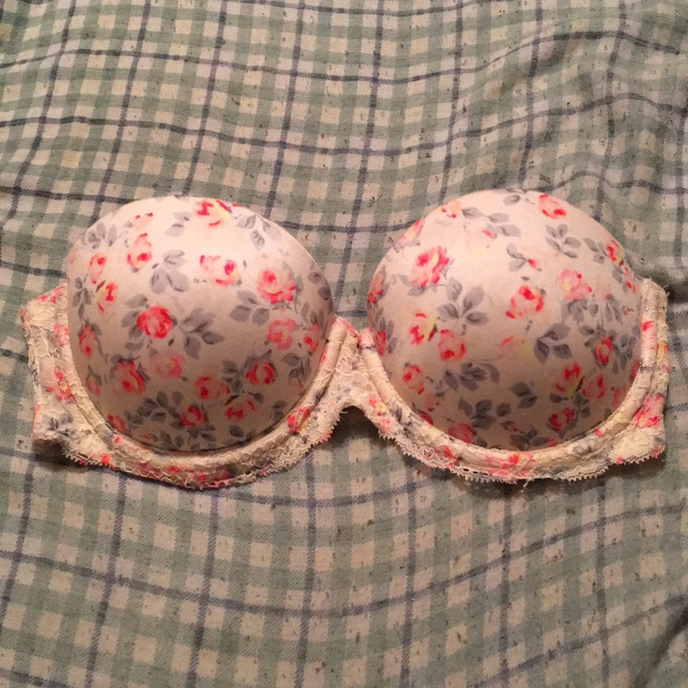 Pink Victoria Secret Bra